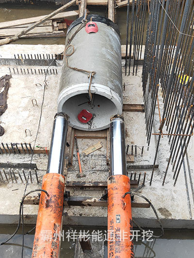 ��ˮƽ��픹�ʩ��002